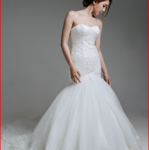 JA 003 White Gown | RentSmart Asia | Renting Is The New Buying