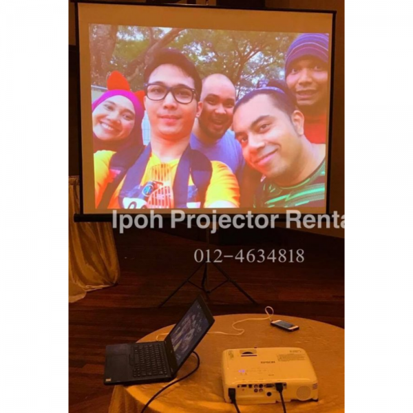 Projector & Screen For Rent