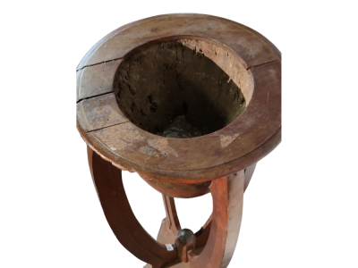 Wooden Pedestal For Rent